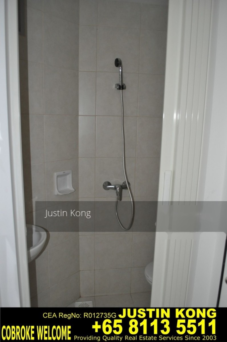 The Lakeshore (D22), Condominium #148051302